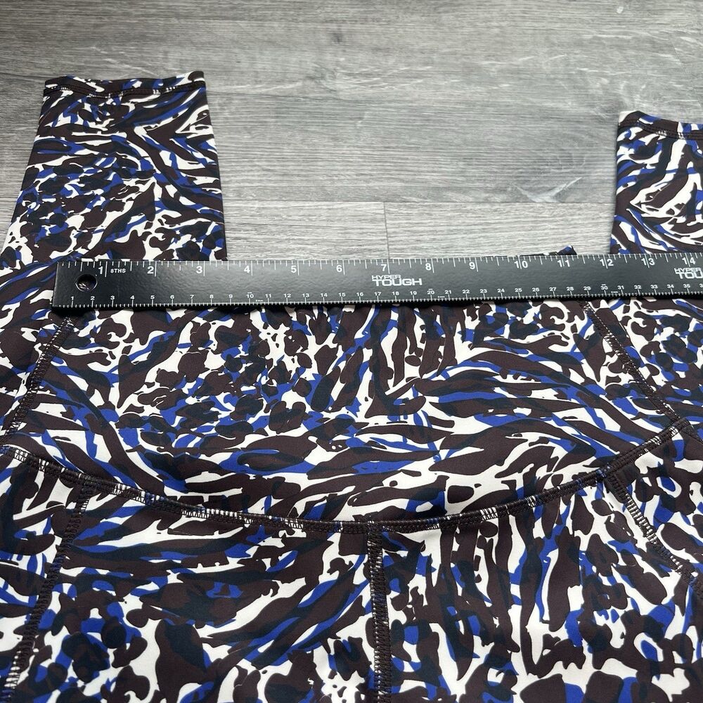 Move Theology Graphic Print Women’s‎ Leggings Scoop Pockets MC2114MI NOWT small - Picture 3 of 7